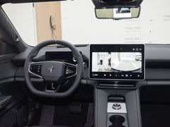 Polestar 4 2024款  双电机长续航PLUS