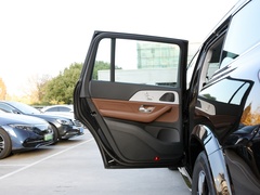 奔驰GLS 2024款 GLS 400 4MATIC