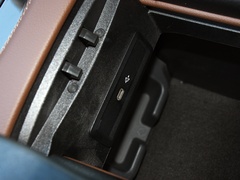 奔驰GLS 2024款 GLS 400 4MATIC
