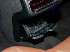 奔驰GLS 2024款 GLS 450 4MATIC 豪华型