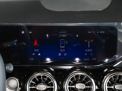 奔驰GLA级AMG 2024款 AMG GLA 35 4MATIC