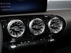 奔驰A级AMG(进口) 2024款 AMG A 35 4MATIC