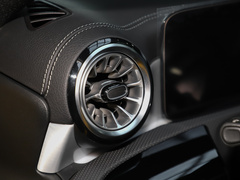 奔驰A级AMG(进口) 2024款 AMG A 35 4MATIC