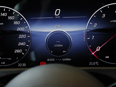 奔驰E级 2024款 E 300 L 时尚运动型