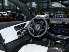 奔驰E级 2024款 E 300 L 豪华型