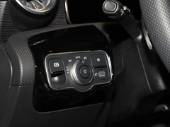奔驰CLA 2024款 CLA 260 4MATIC 猎跑车