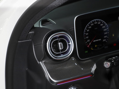 奔驰C级AMG 2024款 AMG C 43 4MATIC