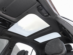 奔驰C级 2024款 改款 C 260 L 运动版