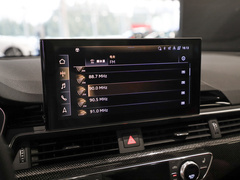 奥迪S4 2024款 S4 3.0TFSI