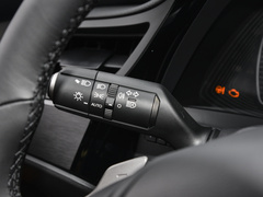 雷克萨斯ES 2023款 200 卓越版