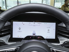 领克09新能源 2024款 2.0TD EM-P ULTRA 六座