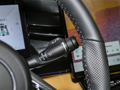 领克09新能源 2024款 2.0TD EM-P ULTRA 六座