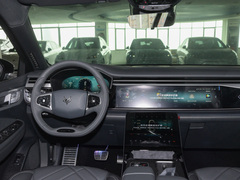 极狐 阿尔法T(ARCFOX αT) 2024款 618E 森林版PRO 175kW