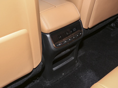 传祺ES9 2024款 PHEV 143km 贺岁版