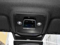 宋PLUS新能源 2024款 荣耀版 EV 520km 尊贵型