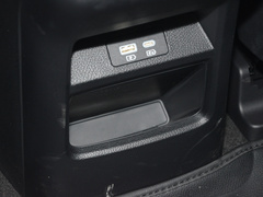 宋PLUS新能源 2024款 荣耀版 EV 520km 旗舰型