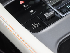 宋PLUS新能源 2024款 荣耀版 EV 520km 旗舰型