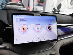 宋PLUS新能源 2024款 荣耀版 EV 520km 旗舰型