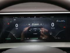 腾势D9 2024款 EV 600 四驱尊贵型