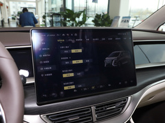 腾势D9 2024款 EV 600 四驱旗舰型