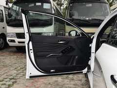 亚洲龙 2024款 双擎 2.5L XLE尊贵版