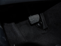 奔驰GLC 2024款 GLC 300 L 4MATIC 动感型 5座