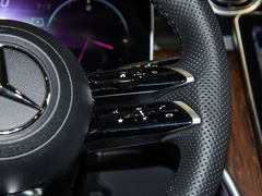 奔驰GLC 2024款 GLC 300 L 4MATIC 动感型 5座