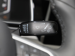 途观L 2024款 出众款 330TSI 自动两驱R-Line龙耀版