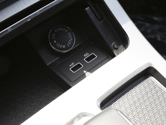捷途X70 PLUS 2024款 冠军版 1.5T 手动冠军 5座