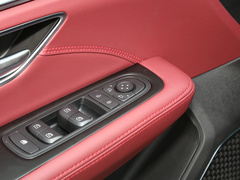 捷途X70 PLUS 2024款 冠军版 1.5T 手动冠军 7座