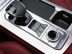 捷途X70 PLUS 2024款 冠军版 1.5T 手动冠军 7座