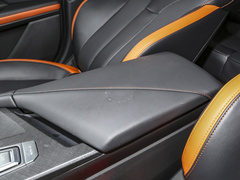 长安UNI-V 2024款 1.5T 高能版