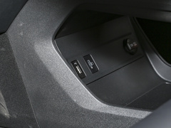 长安UNI-V 2024款 1.5T 高能版