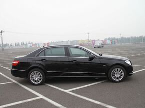 北京奔驰  E200L 1.8T