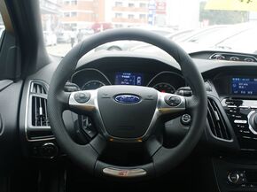 福特(进口)  ST 2.0T 手动 方向盘整体