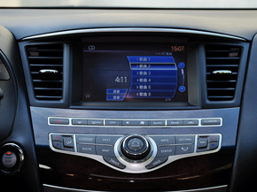 英菲尼迪 JX35 3.5L CVT 中控台中央特写