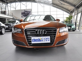 奥迪(进口)  45TFSI quattro 车头正面视角