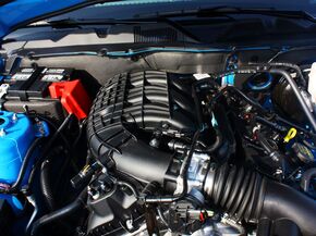 福特(进口)  3.7L 自动 发动机主体特写