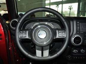 Jeep  3.6L 方向盘整体