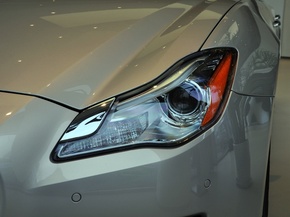 玛莎拉蒂  3.0T 车辆大灯细节