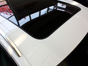 一汽奥迪  40 TFSI quattro 车顶前部