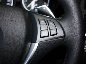 宝马(进口)  3.0T 方向盘右侧