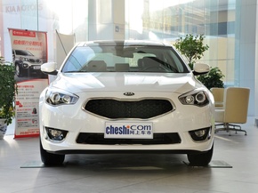 起亚(进口) 2.4L自动 车头正面视角