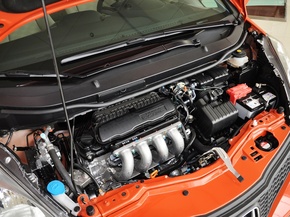 广汽本田 1.3L 自动 发动机主体特写