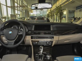 华晨宝马  535Li 中控台整体