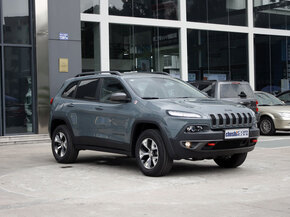 Jeep  2.4L 自动