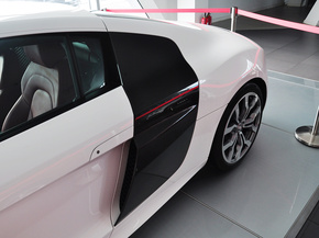 奥迪(进口)  V10 plus