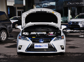雷克萨斯  200h 1.8L CVT 车辆发动机舱整体