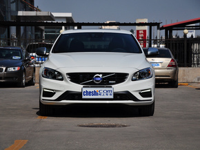 沃尔沃(进口) 改款 2.0T 自动 车头正面视角