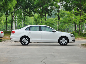 一汽-大众  改款 1.6L 手动 车辆正右侧